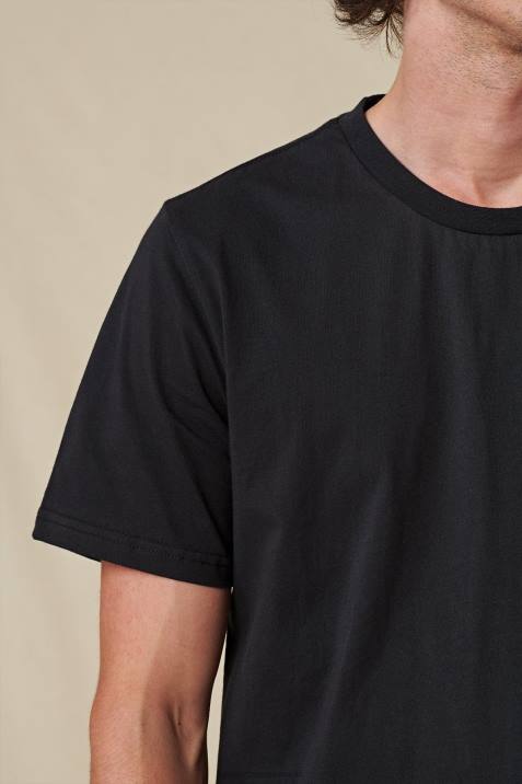 Globe Brand Down Under Tee V64D295 Clothing Black